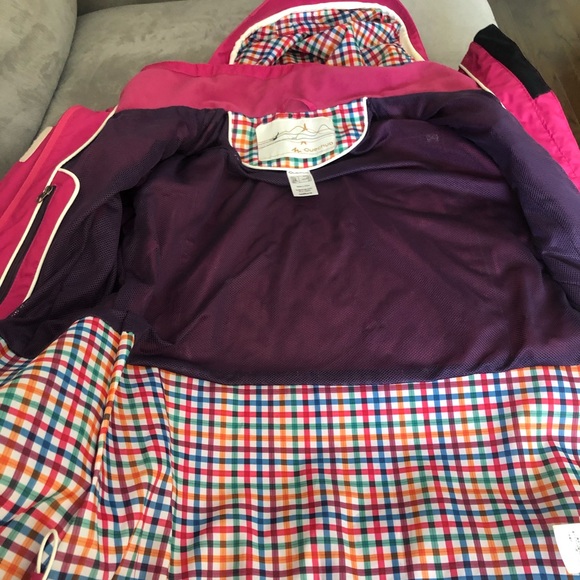 Mountain hiking/ rain jacket - Picture 5 of 10